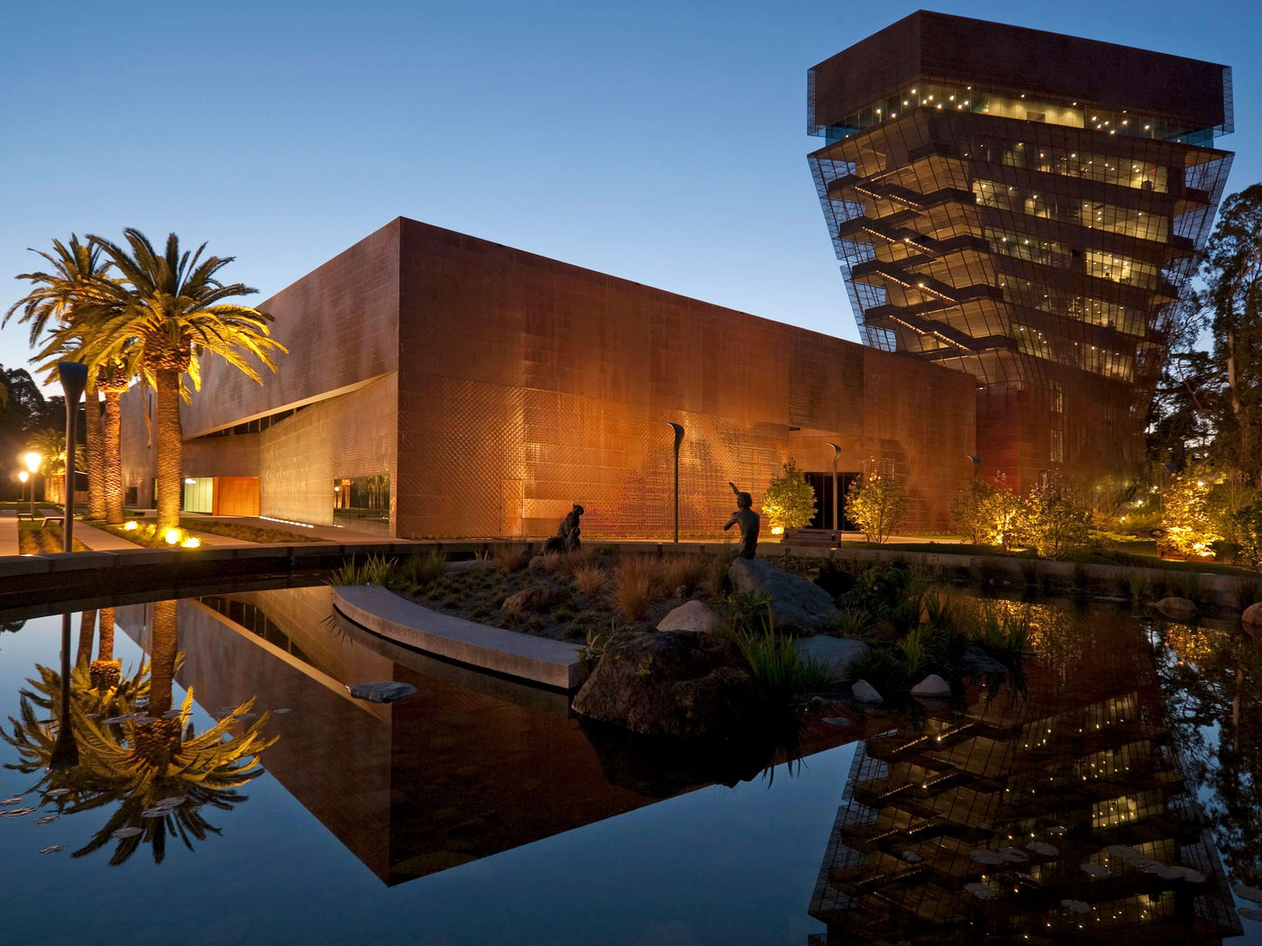 de Young Museum. Make the most of your visit.
